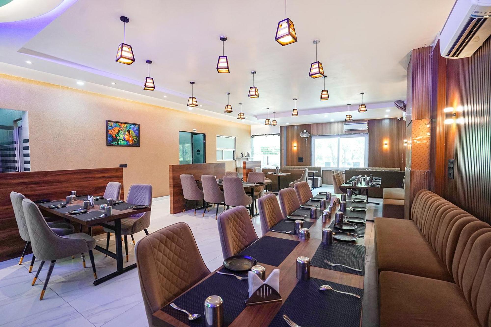 Fabhotel The Vrindavan Inn Extérieur photo