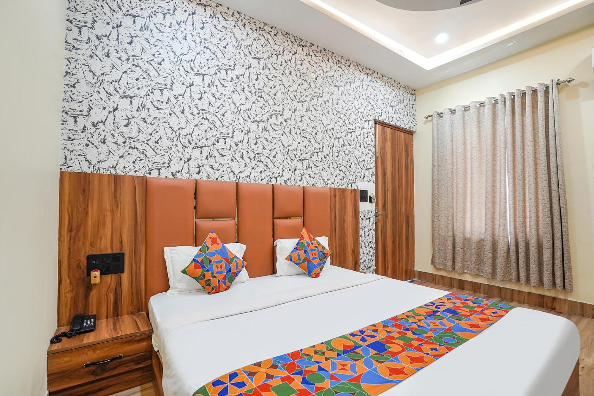 Fabhotel The Vrindavan Inn Extérieur photo